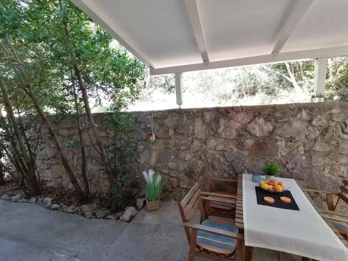 Two-Bedroom Apartment In Crikvenica Lxxxix Dramalj Luaran gambar